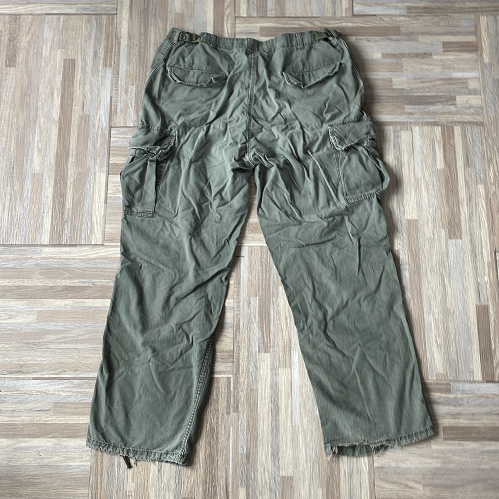 Men cargo pant 36” waist - Picture 6 of 10